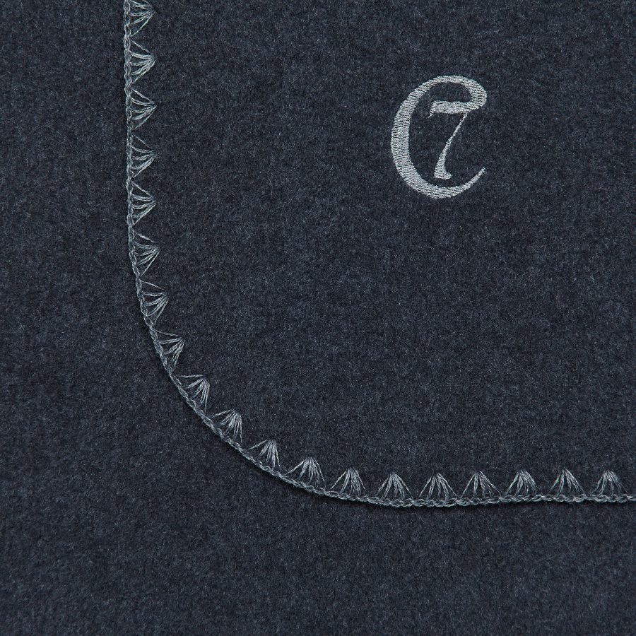 Cloud7 Dog Blanket Fleece Dark Grey - Bild 4