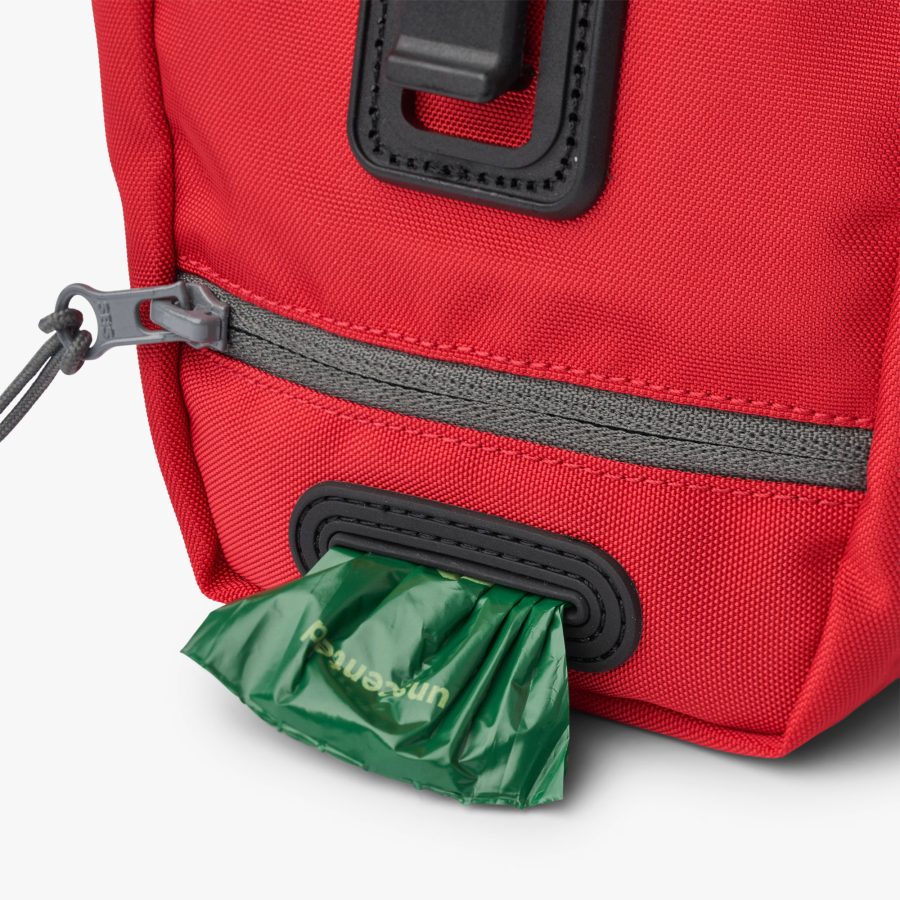 Dog Copenhagen Go Explore Treat Bag Classic Red - Bild 4